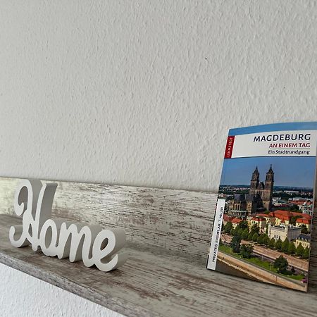 Schickes Einzimmerapartment Nahe Uniklinik Magdeburgo Esterno foto